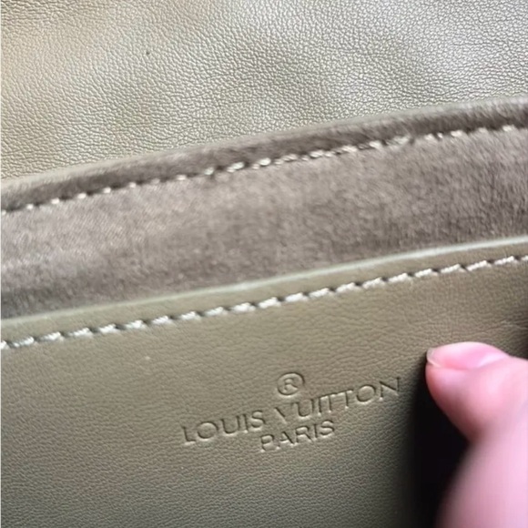 Louis Vuitton Green Quilted Crossbody Bag - Picture 9 of 13